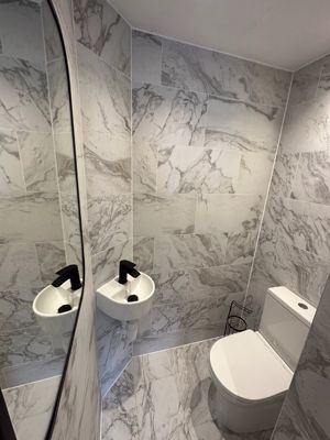 Photo 17- click for photo gallery